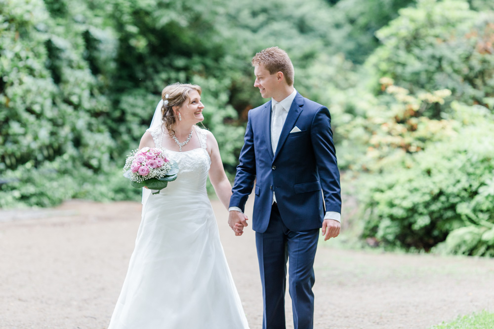 Hochzeitsfotograf St. Christophorus Kirche Hamburg und Restaurant Pellegrini im Margarethenhoff Kisdorf